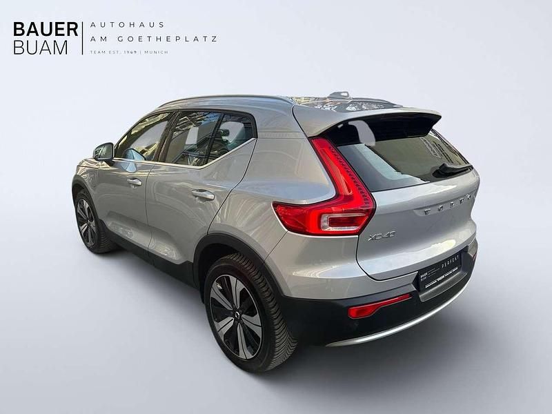 Gebraucht Volvo XC40 Ultimate 211 PS (155 kW) 2022 Silver dawn / metallic SUV
