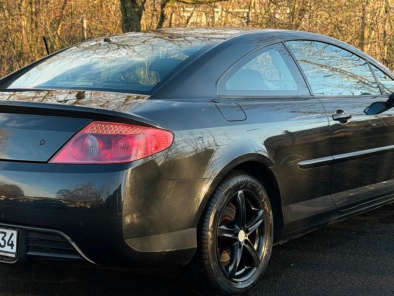 Gebraucht Peugeot 407 Coupe 163 PS (119 kW) 2007 Schwarz Coupé