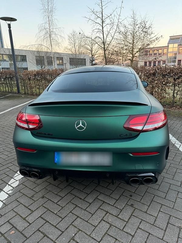 Grün Gebraucht 2019 Mercedes C43 AMG AMG Coupé | 38.750 € (Fairer Preis) - Bild 1/4