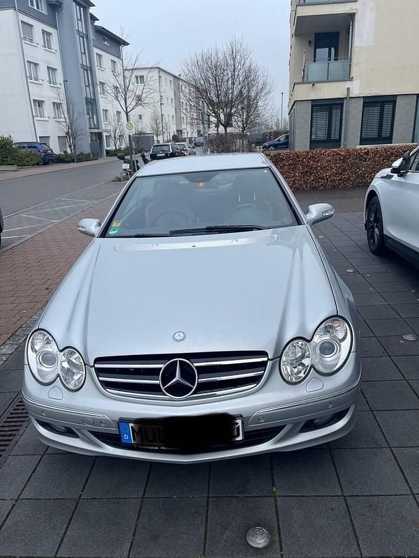 Gebraucht Mercedes CLK500 387 PS (284 kW) 2007 Grau Coupé
