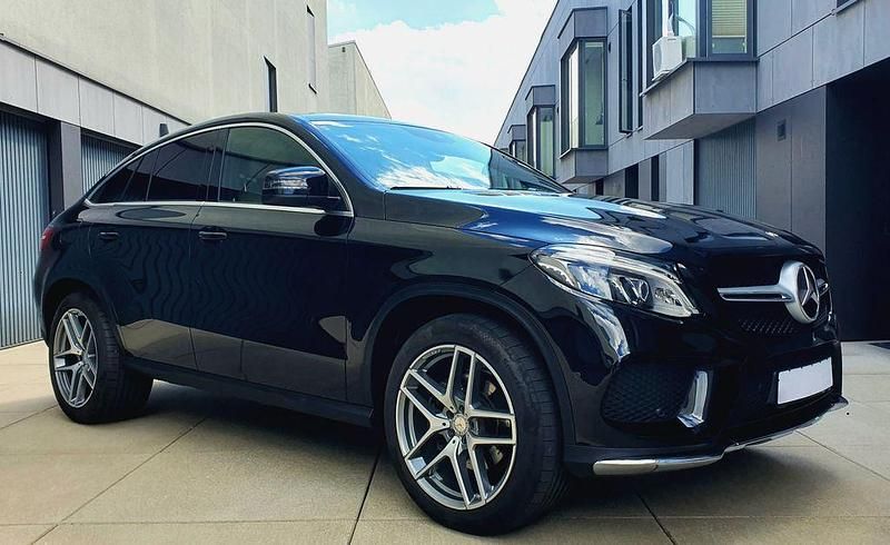 Schwarz Gebraucht 2016 Mercedes GLE350 AMG Coupé | 29.999 € (Superpreis) - Bild 1/4