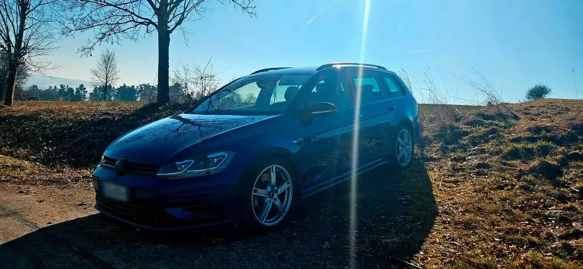 Gebraucht VW Golf VII R 300 PS (220 kW) 2019 Blau Kombi