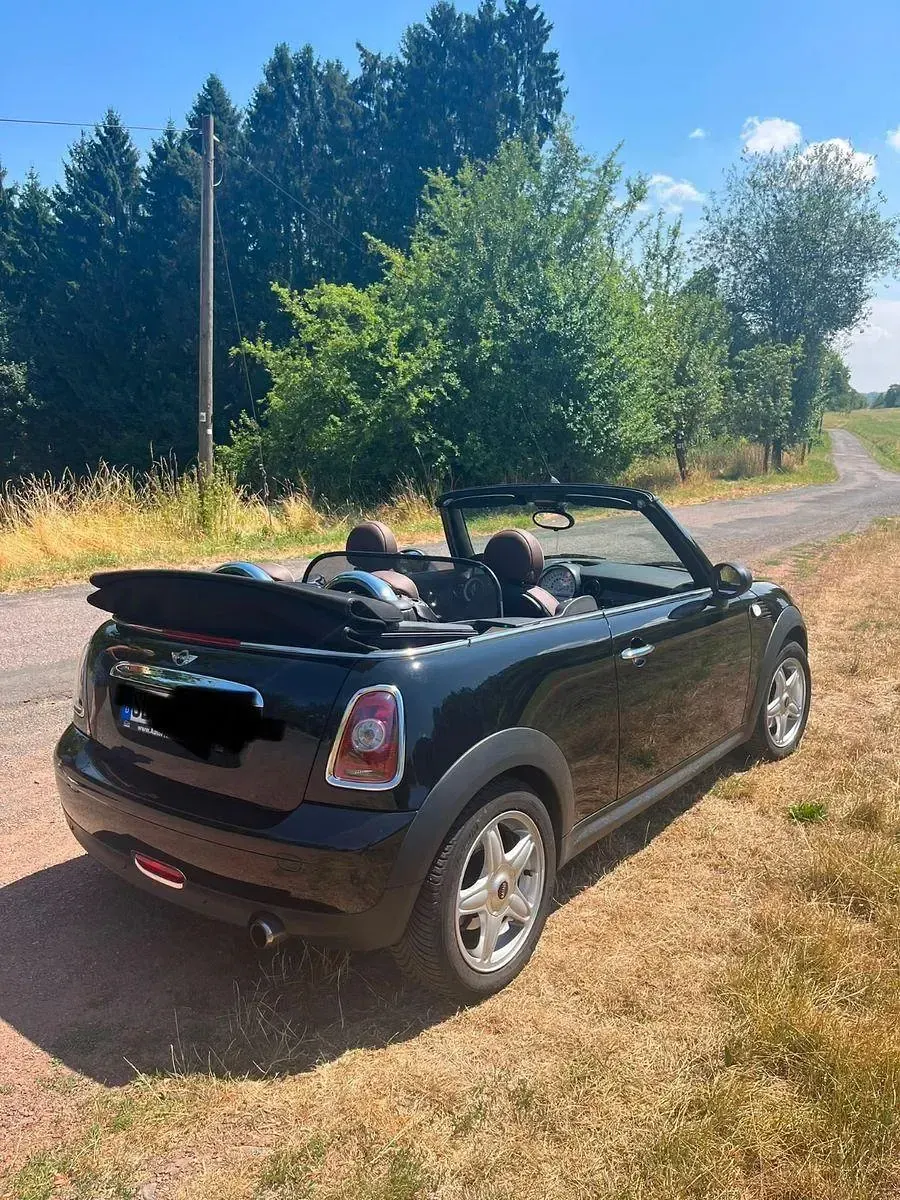 Gebraucht Mini One Cabriolet 98 PS (72 kW) 2010 Schwarz Cabrio