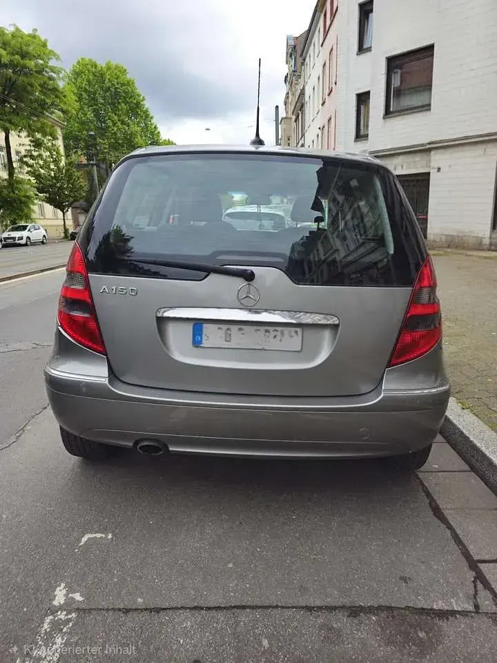 Gebraucht Mercedes A150 Avantgarde 95 PS (69 kW) 2005 Grau Limousine
