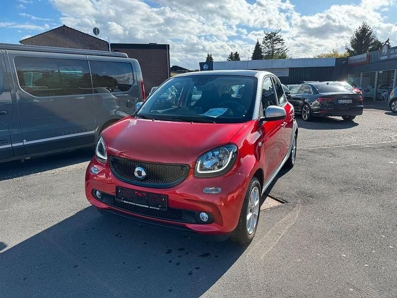 Silber Gebraucht 2017 Smart ForFour Kleinwagen | 10.950 € (Guter Preis) - Bild 1/4