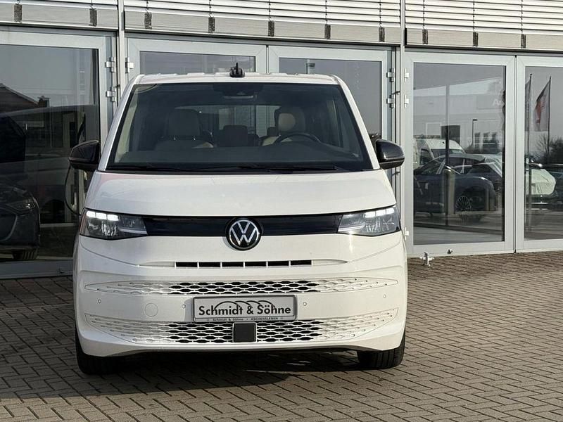 Gebraucht VW Multivan Basis 150 PS (110 kW) 2023 Weiß Van