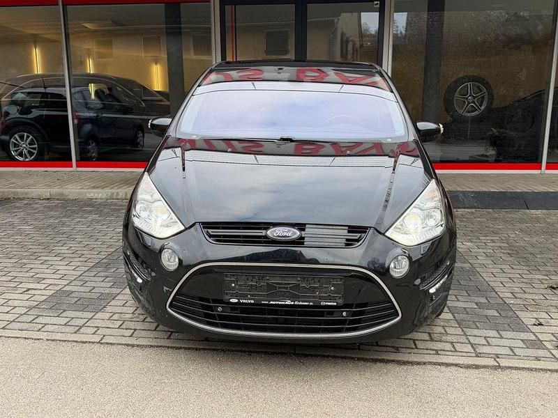 Gebraucht Ford S-MAX Titanium 163 PS (119 kW) 2014 Schwarz Van / Kleinbus