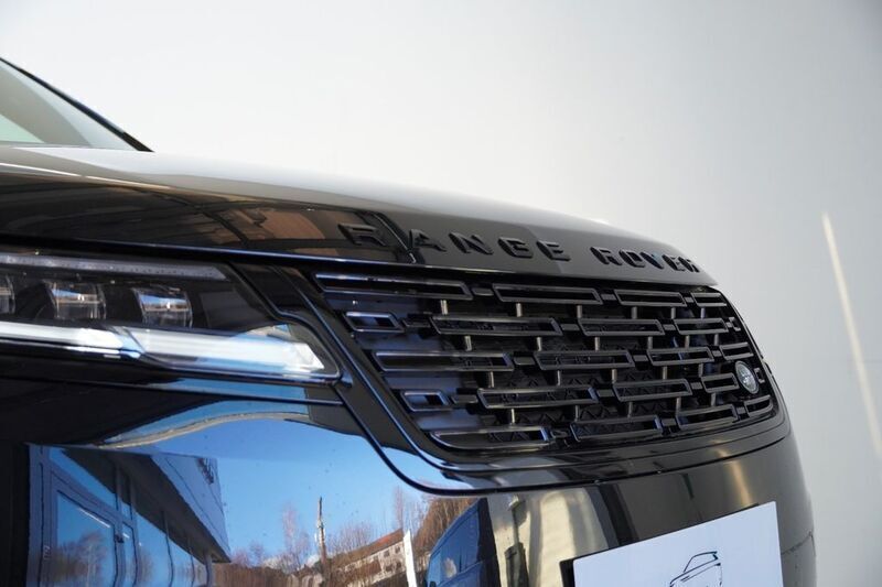 Gebraucht Land Rover Range Rover Velar Autobiography 300 PS (220 kW) 2025 Schwarz SUV
