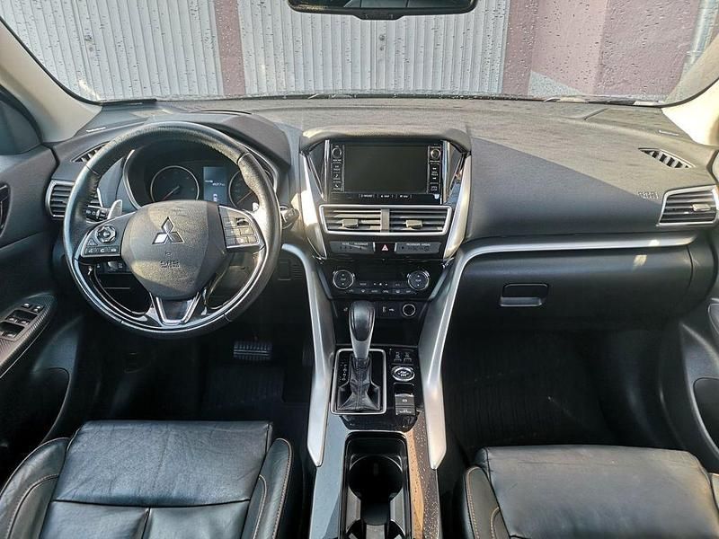 Second-hand Mitsubishi Eclipse Cross Top 148 CP (108 kW) 2019 Negru SUV