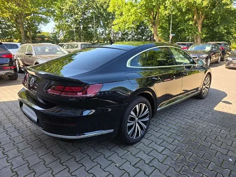 Gebraucht VW Arteon Elegance 150 PS (110 kW) 2018 Schwarz Kleinwagen