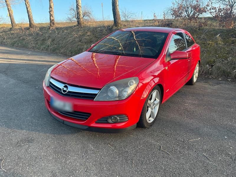 Rot Gebraucht 2006 Opel Astra GTC Kombi | 3.333 € (Fairer Preis) - Bild 1/3