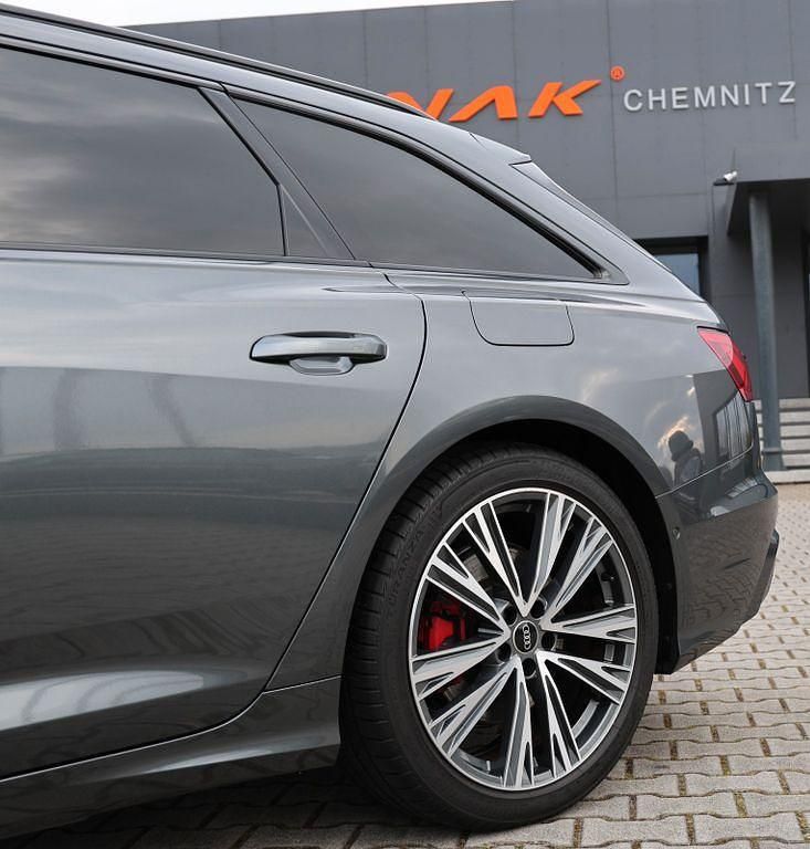 Gebraucht Audi A6 S-Line 367 PS (269 kW) 2022 Grau Kombi