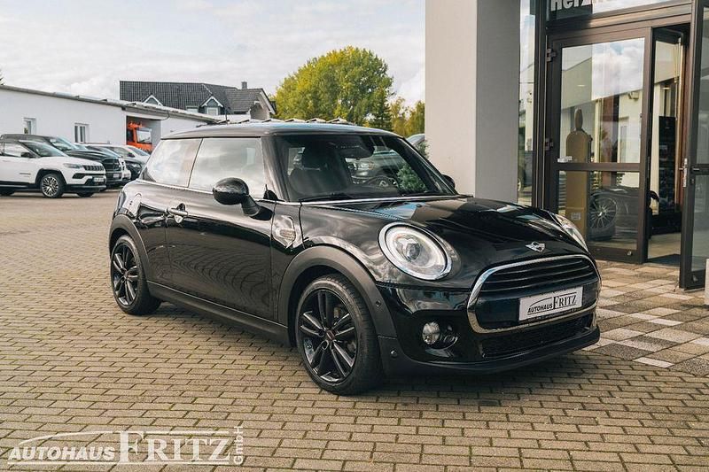 Schwarz Gebraucht 2017 Mini Cooper Chili Kleinwagen | 13.870 € (Guter Preis) - Bild 1/4