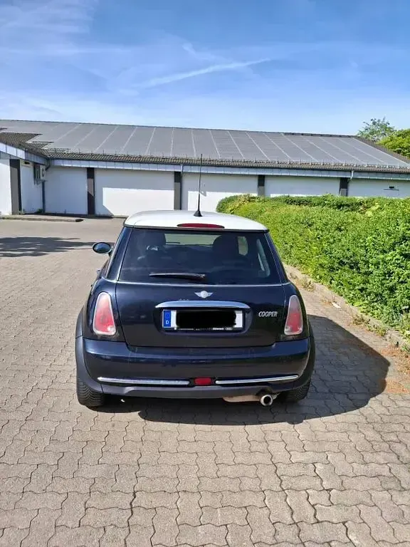 Używany Mini Cooper 116 KM (85 kW) 2006 Czarny Hatchback