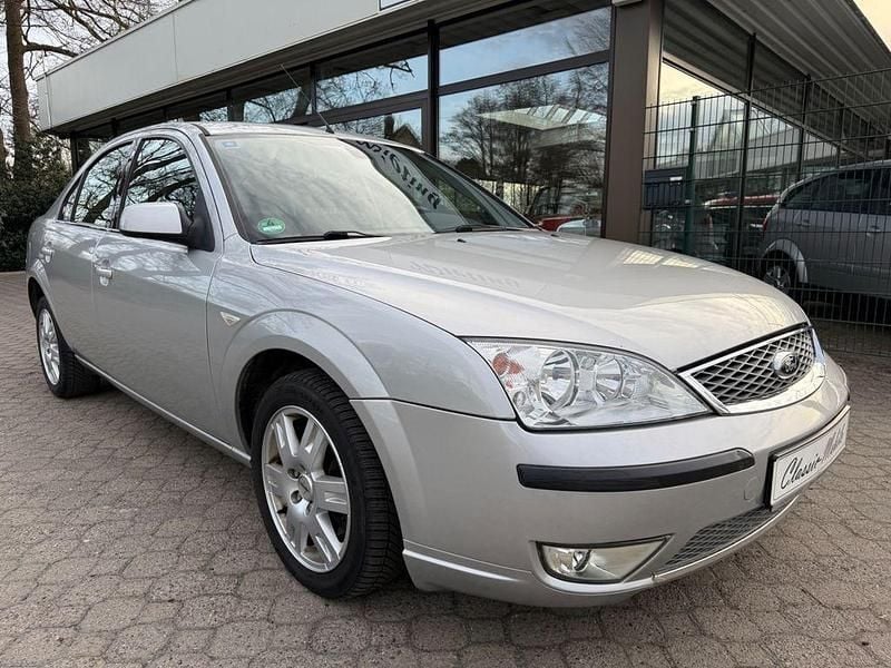Gebraucht Ford Mondeo Ghia 204 PS (150 kW) 2006 Silber Limousine