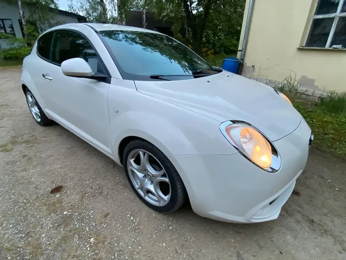 Brugt Alfa Romeo MiTo 95 HK (69 kW) 2010 Hvid Hatchback