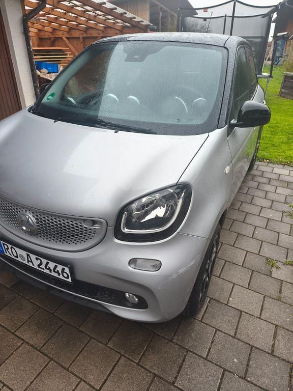 Gebraucht Smart ForFour 71 PS (52 kW) 2014 Silber Kleinwagen