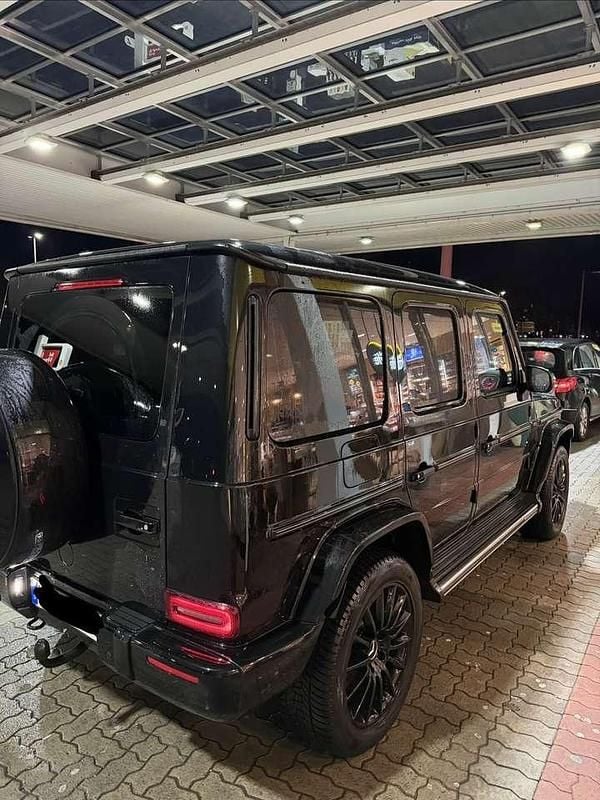 Gebraucht Mercedes G400 330 PS (242 kW) 2023 Schwarz SUV