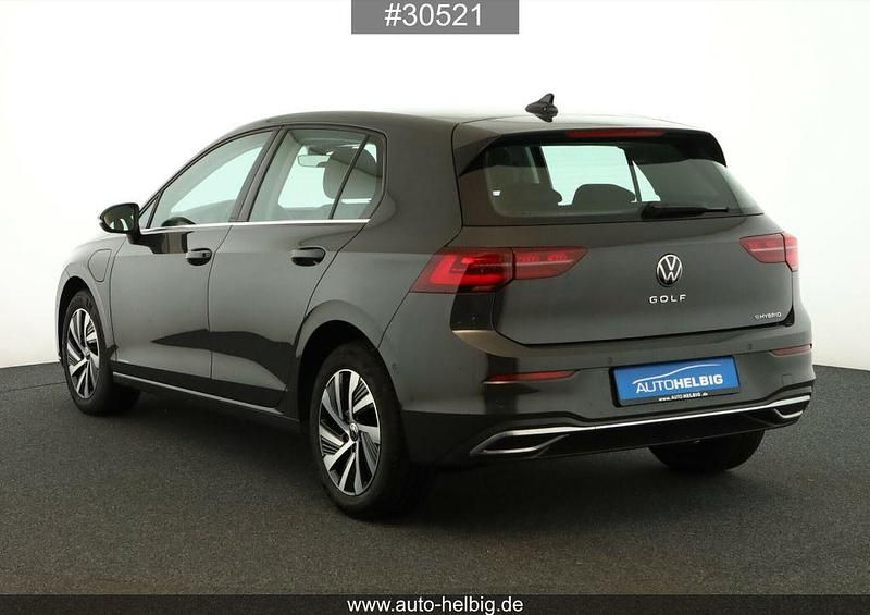 Gebraucht VW Golf VII Style 204 PS (150 kW) 2021 Grau Kleinwagen