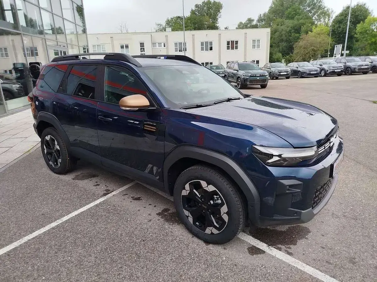 Neu Dacia Bigster Extreme 158 PS (116 kW) 2025 Indigoblau SUV
