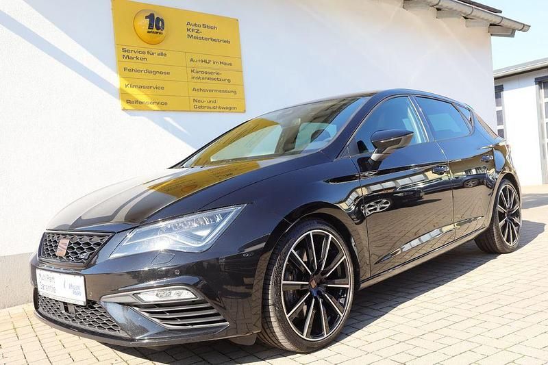 Schwarz Gebraucht 2019 Cupra Leon Limousine | 24.450 € (Fairer Preis) - Bild 1/4