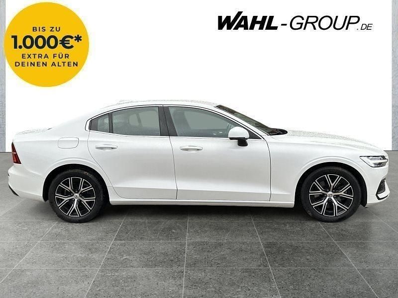 Gebraucht Volvo S60 197 PS (144 kW) 2024 Weiß Limousine
