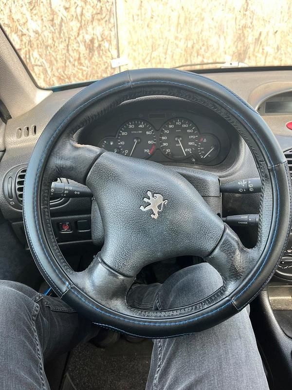 Gebraucht Ford Fiesta 88 PS (64 kW) 2000 Kleinwagen