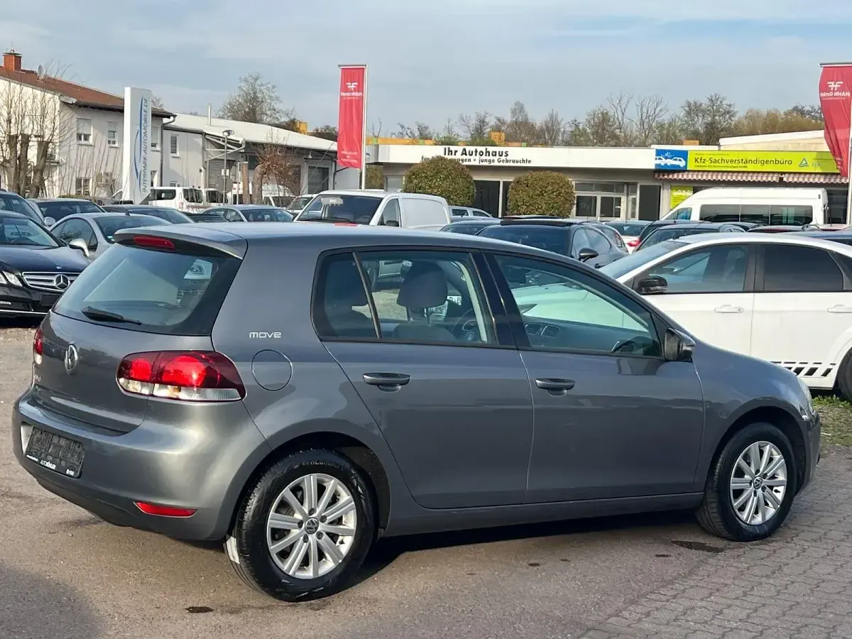 Gebraucht VW Golf VII Move 80 PS (58 kW) 2012 Grau Limousine