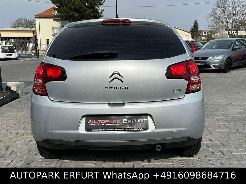 Gebraucht Citroën C3 Advance 73 PS (53 kW) 2010 Silber Limousine