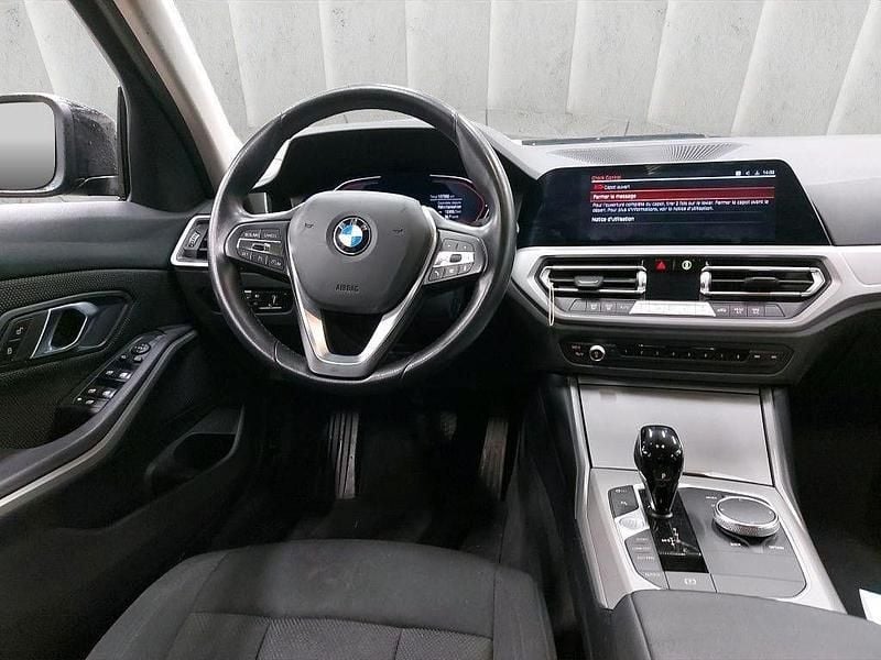 Gebraucht BMW 318 Advantage 150 PS (110 kW) 2022 Schwarz Limousine