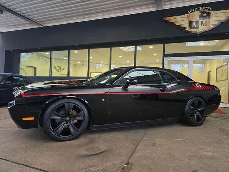 Second-hand Dodge Challenger 103 CP (75 kW) 2012 Negru Coupe