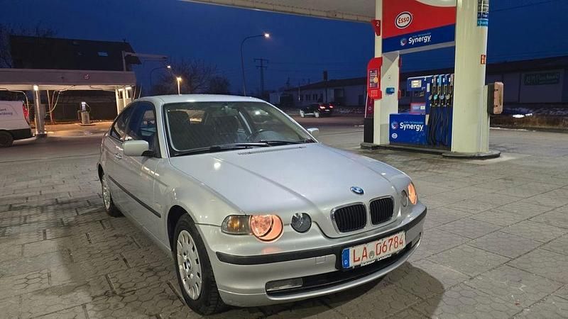 Gebraucht BMW 316 116 PS (85 kW) 2001 Silber Limousine