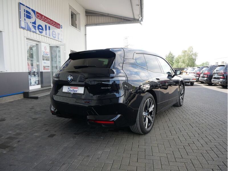 Gebraucht BMW iX M Sport 384 kW (523 PS) 2023 Schwarz SUV