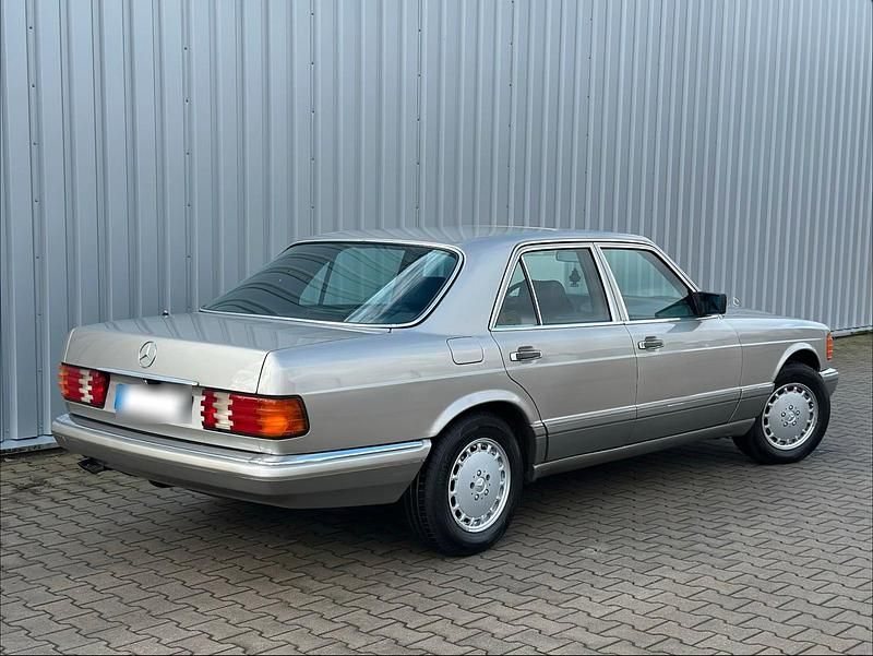 Gebraucht Mercedes E420 204 PS (150 kW) 1986 Limousine