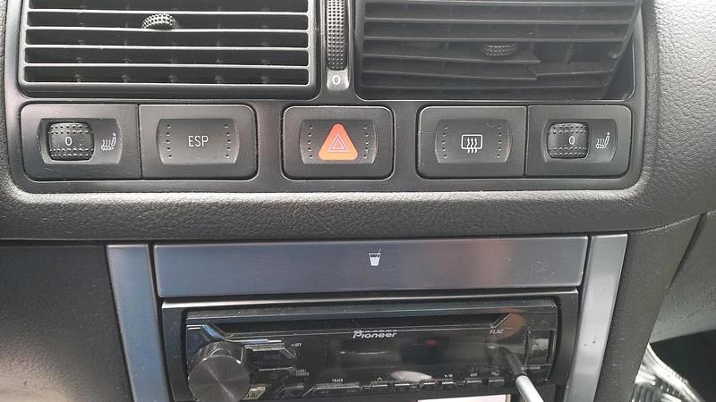 Gebraucht VW Golf IV 131 PS (96 kW) 2004 Blau Kombi