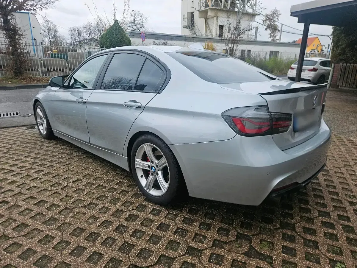 Gebraucht BMW 328 M Sport 245 PS (180 kW) 2013 Silber Limousine