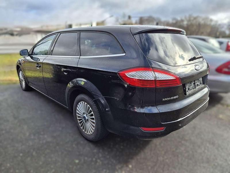 Gebraucht Ford Mondeo Titanium 175 PS (128 kW) 2008 Pantherschwarz metallic Kombi