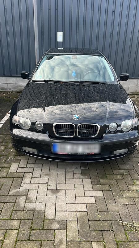 Gebraucht BMW 316 Compact 115 PS (84 kW) 2003 Schwarz Kleinwagen