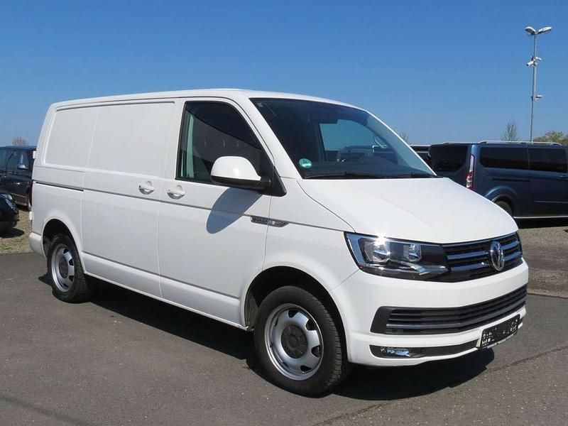 Gebraucht VW Transporter 204 PS (150 kW) 2017 Candyweiß Van