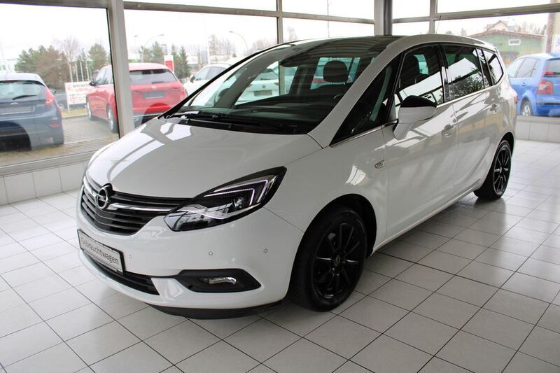 Schneeweiss/summitwhite/arctic Gebraucht 2019 Opel Zafira Life Innovation Van | 17.300 € (Superpreis) - Bild 1/4