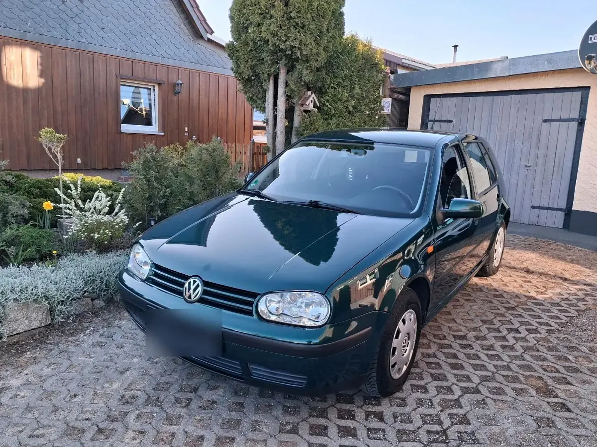 Gebraucht VW Golf III 75 PS (55 kW) 1999 Grün Limousine