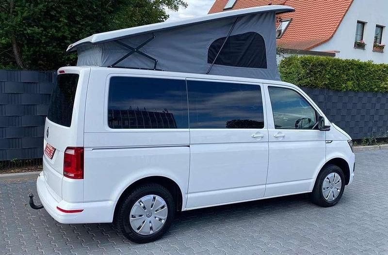 Gebraucht VW Multivan California 150 PS (110 kW) 2019 Weiß Van / Kleinbus