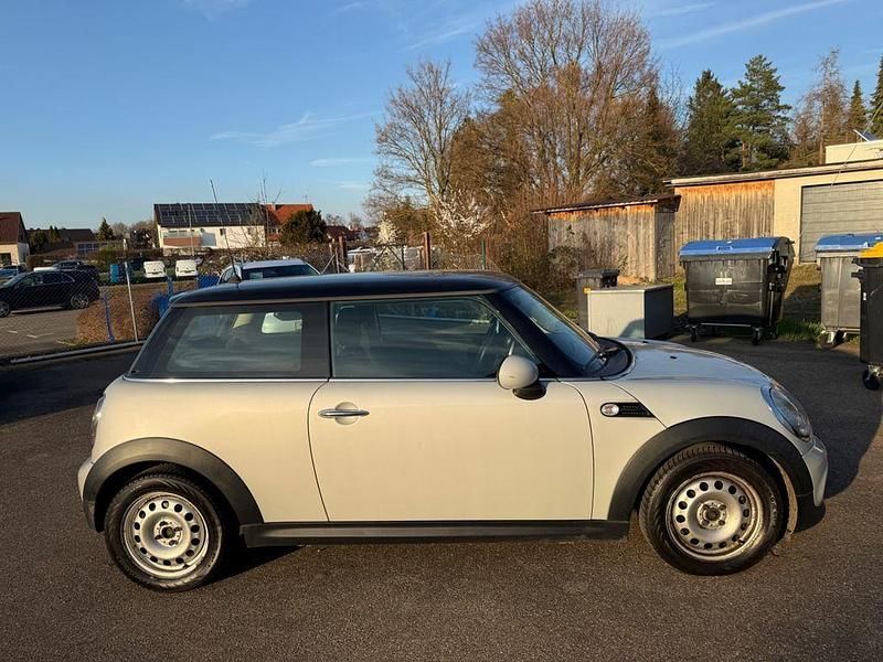 Gebraucht Mini Cooper 122 PS (89 kW) 2011 Silber Kleinwagen