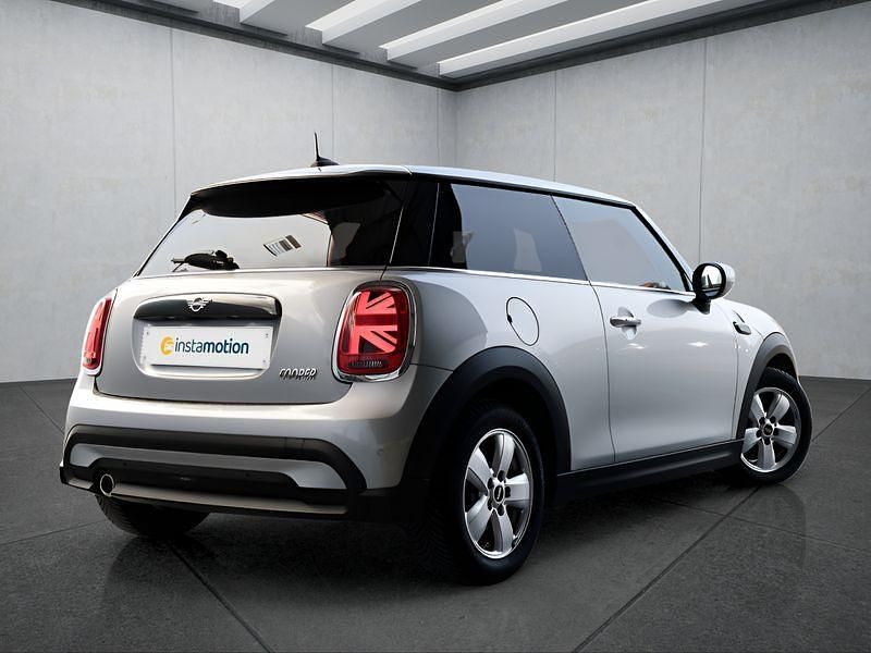 Gebraucht Mini Cooper 136 PS (100 kW) 2023 Silber Kleinwagen