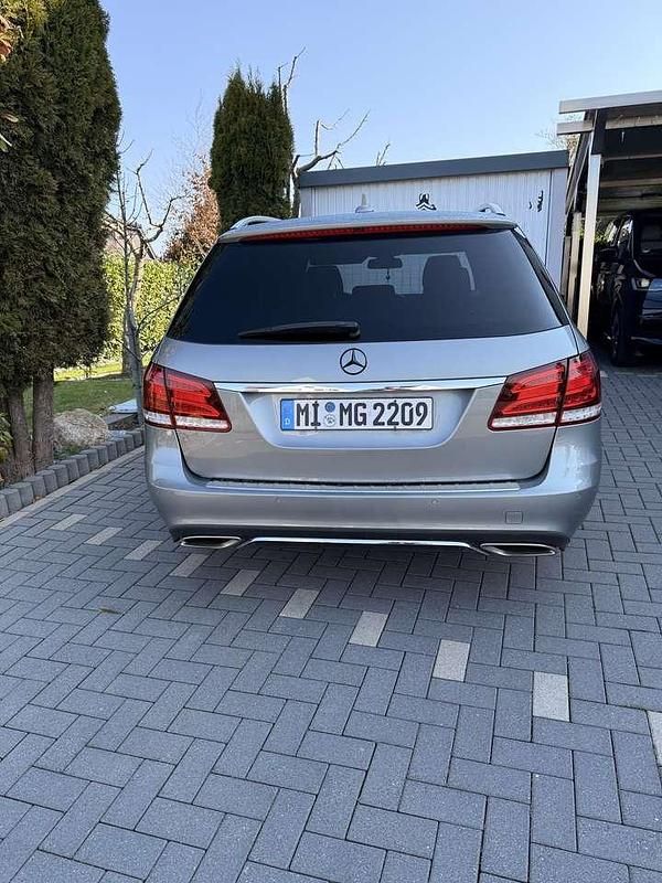Gebraucht Mercedes E200 Edition 184 PS (135 kW) 2014 Kombi