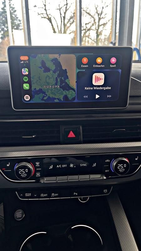 Second-hand Audi A4 Comfort 190 CP (139 kW) 2016 Negru Break