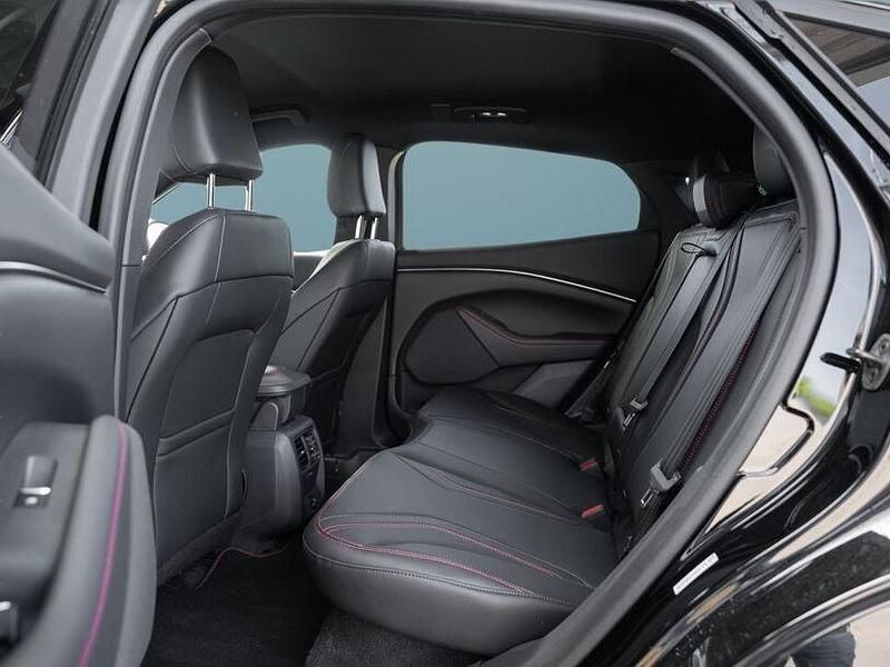 Gebraucht Ford Mustang Mach-E 216 kW (294 PS) 2025 Schwarz SUV