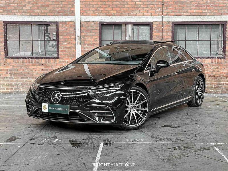 Schwarz Gebraucht 2021 Mercedes EQS450+ AMG line Limousine | 44.494 € (Superpreis) - Bild 1/4