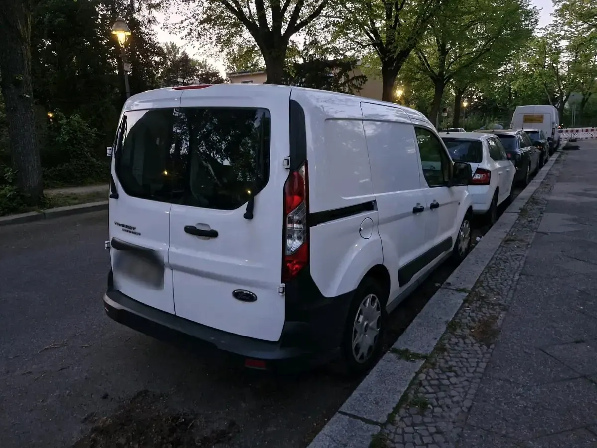 Gebraucht Ford Transit Connect 95 PS (69 kW) 2014 Grau Van / Kleinbus