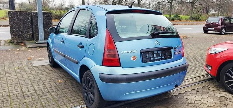 Gebraucht Citroën C3 73 PS (53 kW) 2002 Blau Kleinwagen